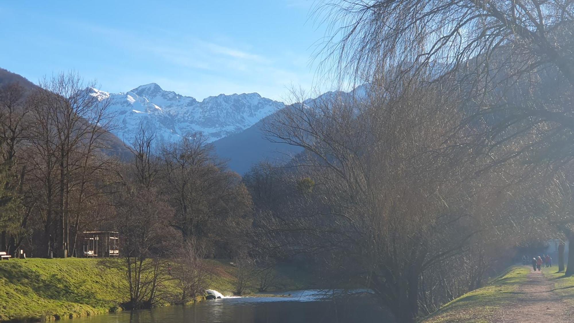 Appartement T2 4 Personnes Wifi Et Climatisation Bagnères-de-Luchon Exterior foto